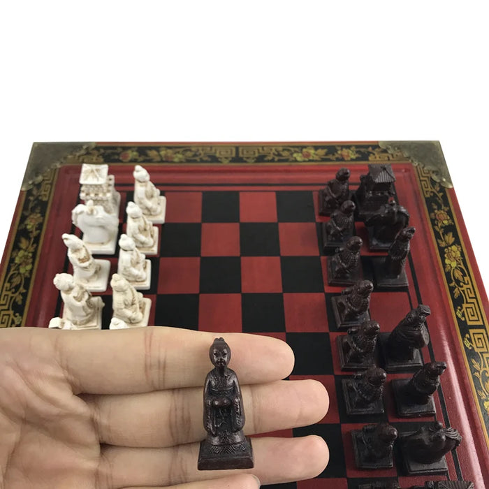 Retro Terracotta Warriors Chess Set — 26 cm Wooden Board with Resin Chessmen