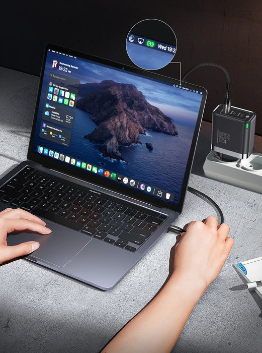 QOOVI 65W GaN 3‑Port Charger – USB‑C PD & Quick Charge 4.0, 2x USB‑C + USB‑A