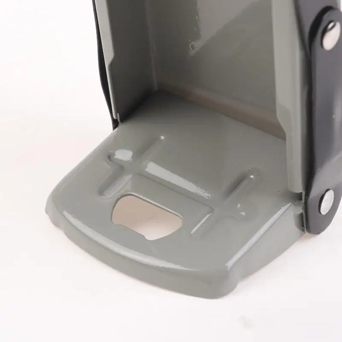Heavy-Duty Metal Can Crusher for 12oz & 16oz Cans – Wall-Mountable with Bottle Opener