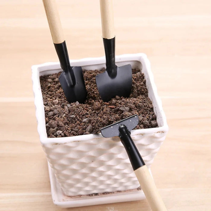 1 L / 1.5 L Long-Spout Watering Can with 3-Piece Shovel Set for Indoor & Outdoor Plants