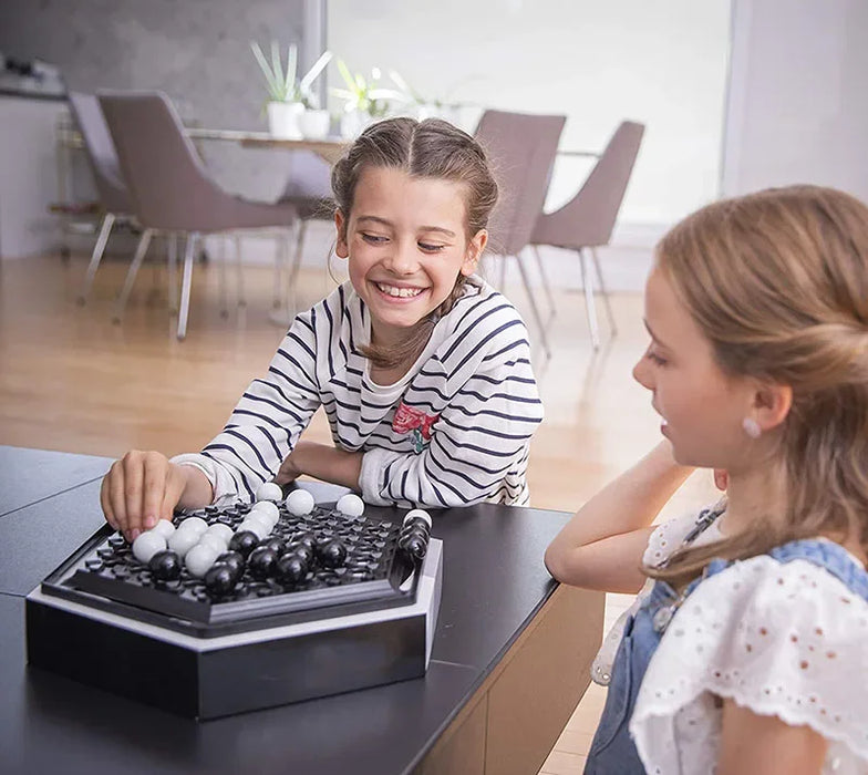 Portable Push-Marble Family Board Game — Strategy for Kids (6+)