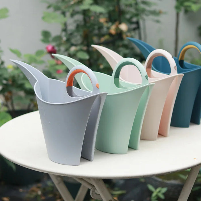 2L Long-Spout Watering Can — Nordic-style Plastic Kettle for Indoor & Outdoor Plants