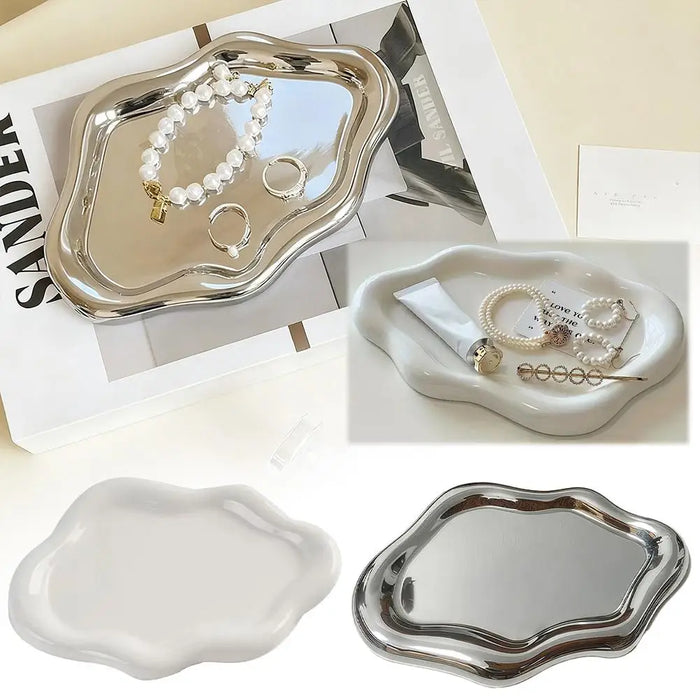 Cloud-Shaped Jewellery Tray – Plastic PP Organiser (19.5×13.5×1.5cm) – White or Silver