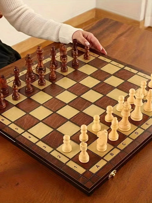 44cm (17.3in) Wooden Folding Chess Set with Felt Board