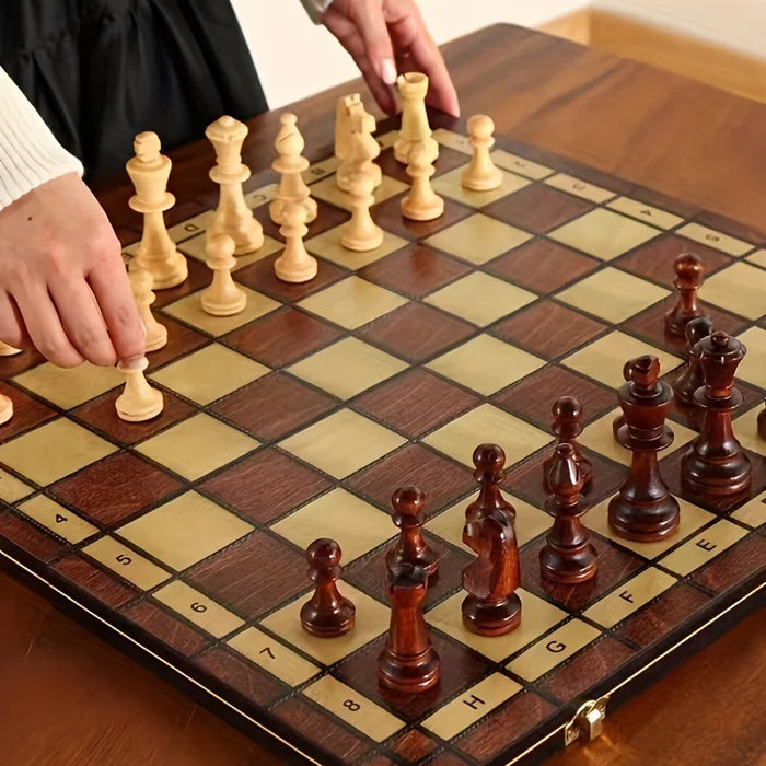 44cm (17.3in) Wooden Folding Chess Set with Felt Board
