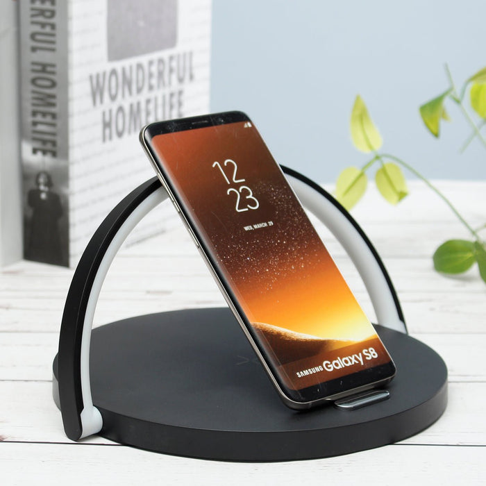 Bakeey 3 IN 1 - 10W Fast Wireless Charger, Desktop LED Lamp, Adjustable Night Light Phone Holder - Ideal for iPhone 11 Pro, Samsung and Huawei Users - Shopsta EU