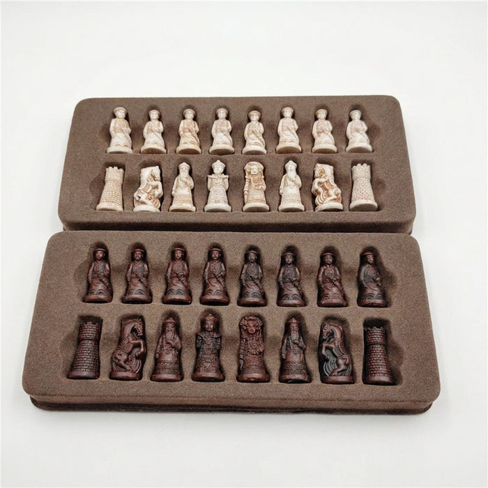 Retro Qing Bing Resin Chess Set with Velvet Board — 28cm Compact Game
